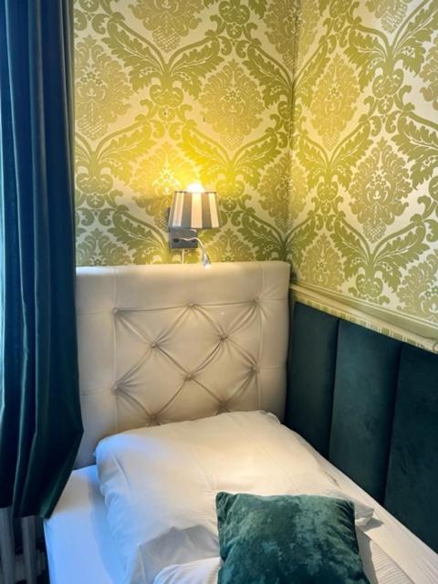 Hotel Pension Bella Берлин Екстериор снимка