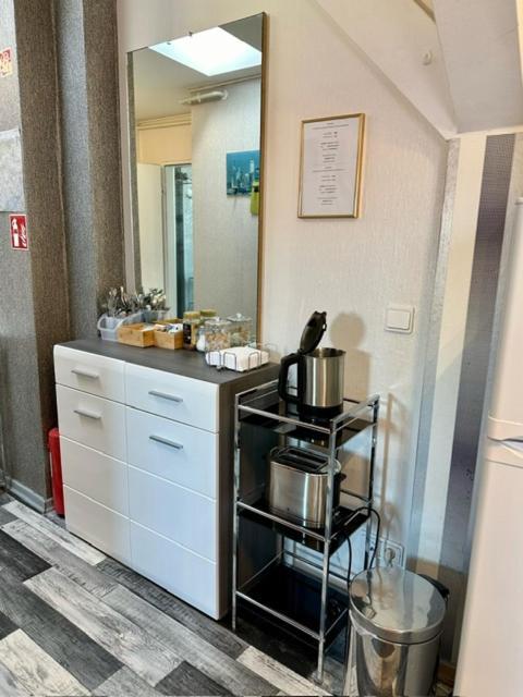 Hotel Pension Bella Берлин Екстериор снимка