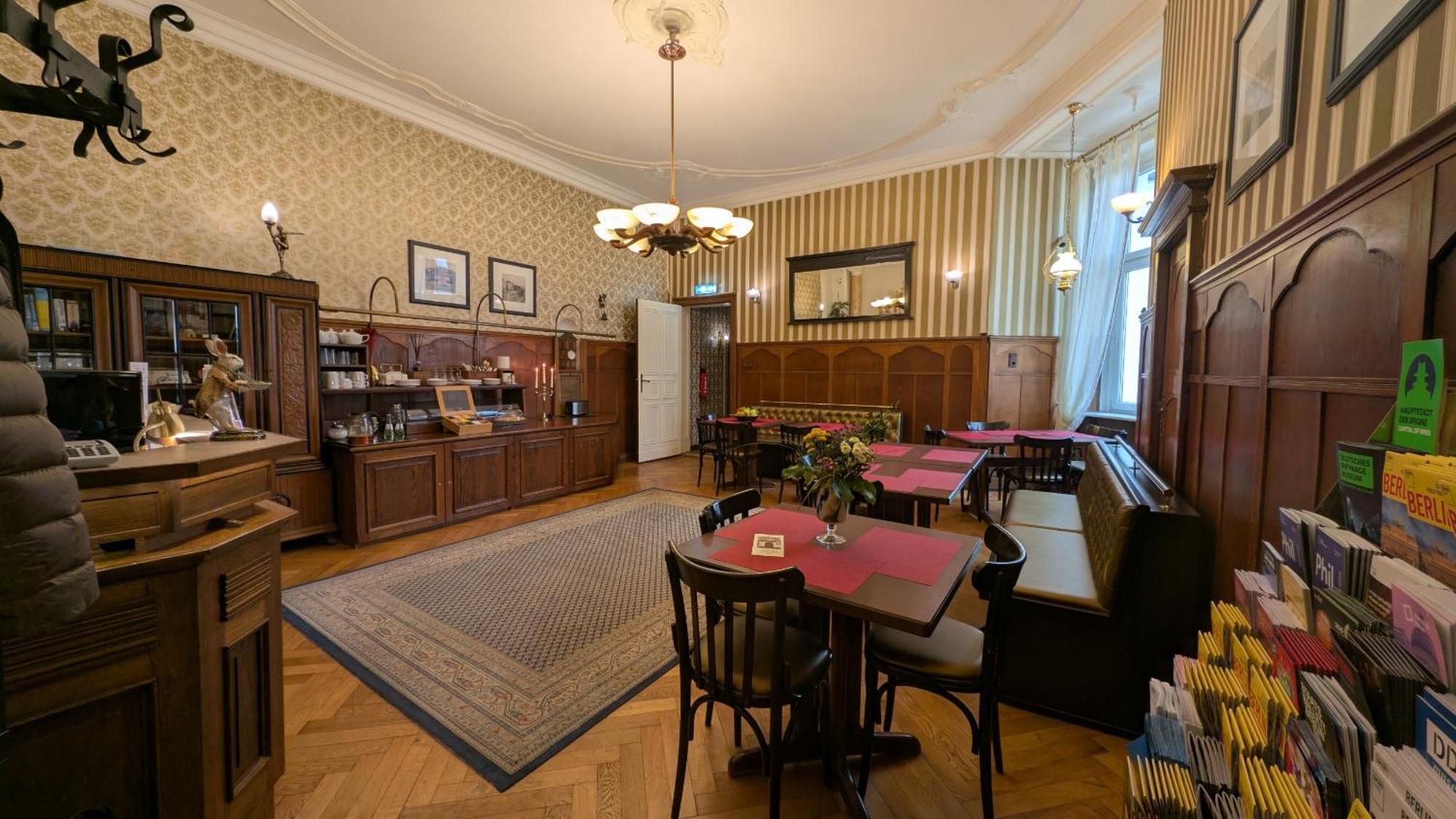Hotel Pension Bella Берлин Екстериор снимка