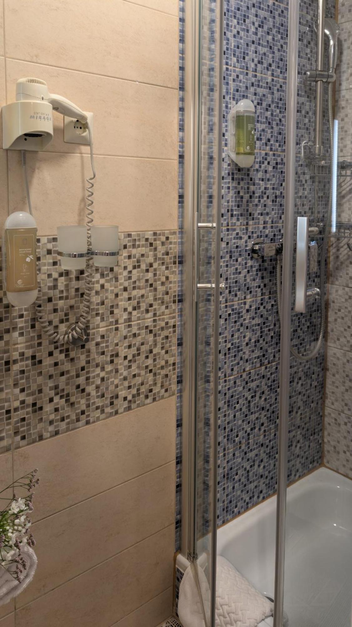 Hotel Pension Bella Берлин Екстериор снимка